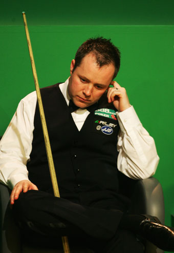 同时试图引 同时试图引